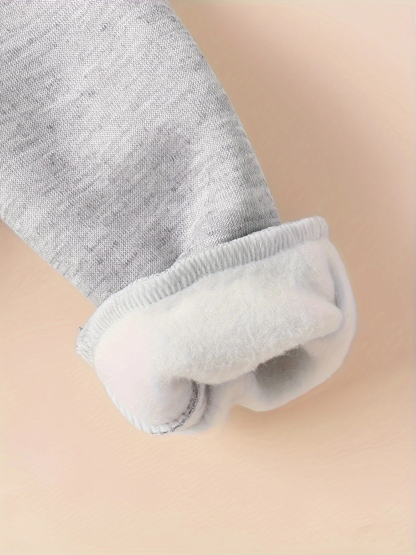 2-Piece Baby Outfit - Trendy Bear - Ages 1 to 3 Years