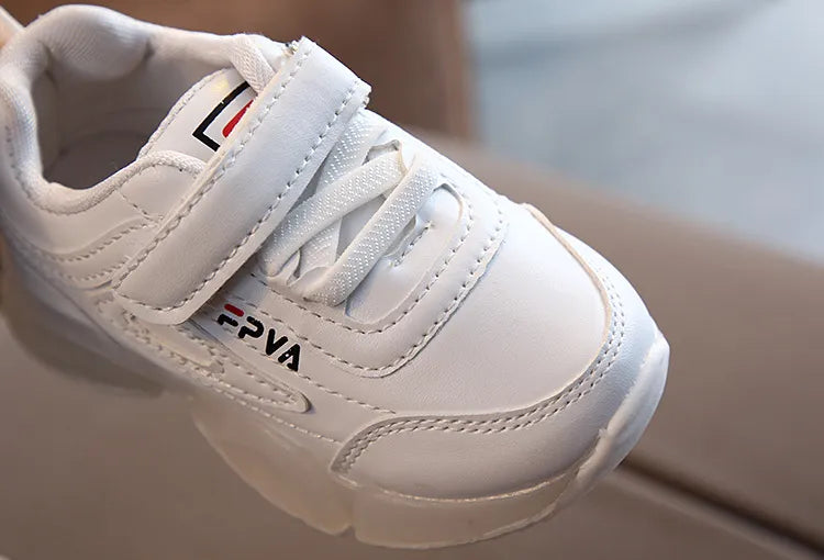 Wielowariantowe buty sportowe LED dla dzieci