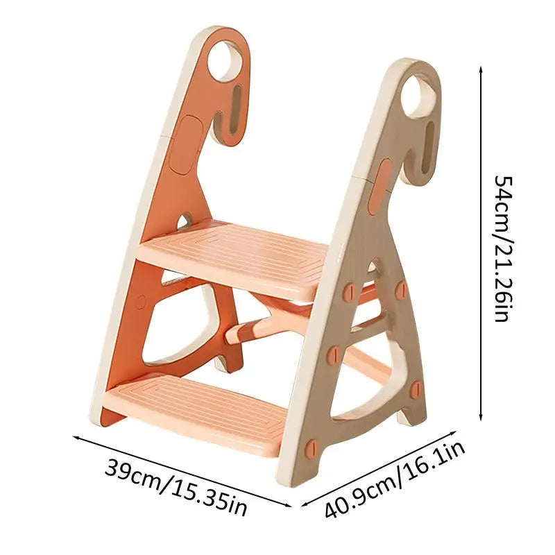 Escalera multiusos Montessori para cocina y baño.