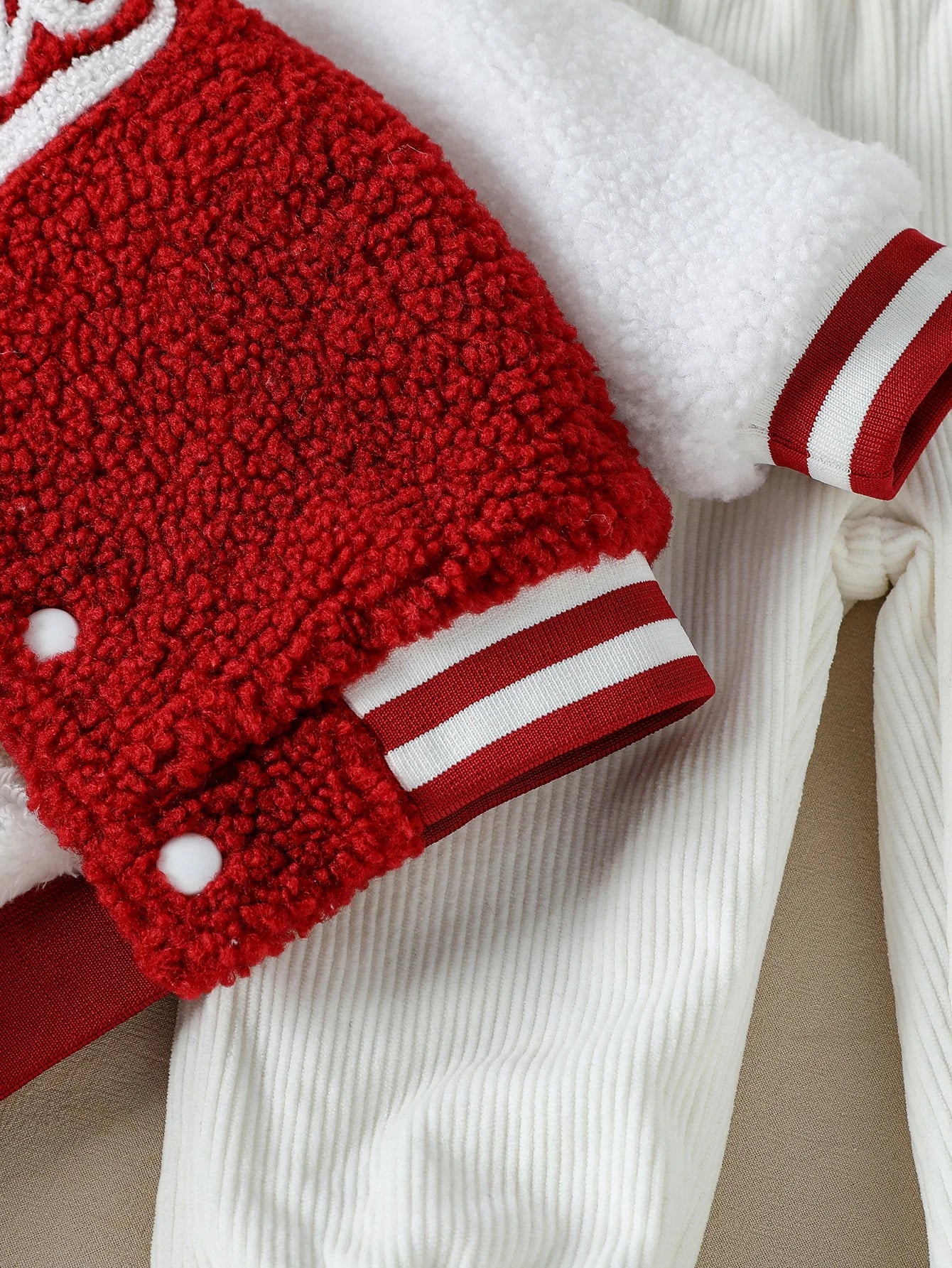 Set Giacca in Peluche e Pantaloni da Bambina – 3 Mesi–3 Anni