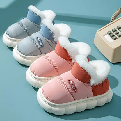 Zapatos de invierno acolchados antideslizantes e impermeables para niños