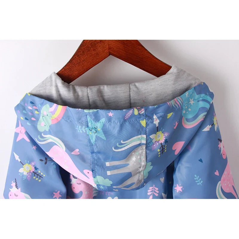 Giacca con Cappuccio Unicorno Arcobaleno da Bambina – 2–8 Anni