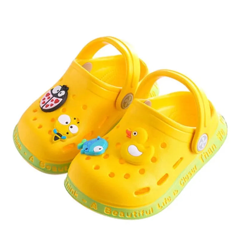 Sandales en caoutchouc multivariées pour enfants