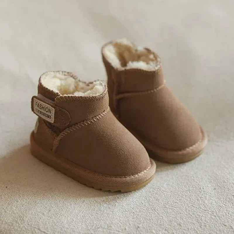 Bottines rembourrées avec semelle antidérapante et velcro pour enfants