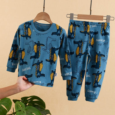 Pyjama bleu deux pièces avec motif crocodile